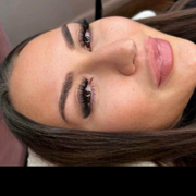 Wimpernverlängerung – Megavolumen